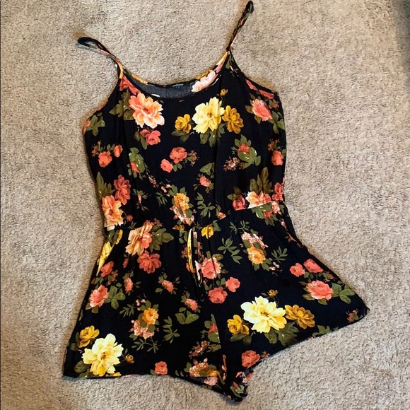 Ambiance Pants - Floral romper